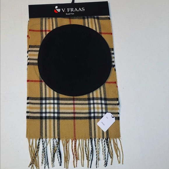 V. FRAAS Accessories - V. Fraas scarf and beret set NEW